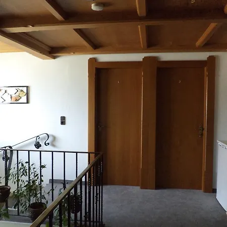 Gaestehaus Tramnitz بيت ضيافة مايرهوفن