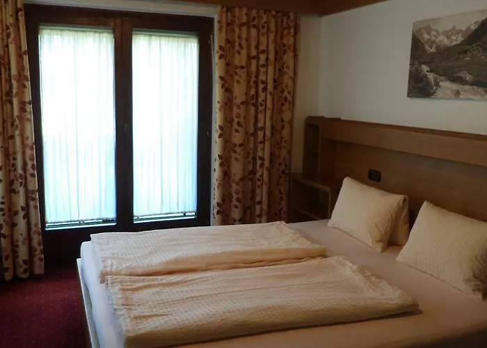 Gaestehaus Tramnitz בית הארחה מאיירהופן