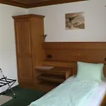 Πανσιόν Gaestehaus Tramnitz